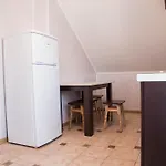 Montreal Inn *