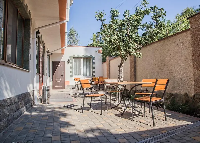 Montreal Han/Misafirhane Odessa